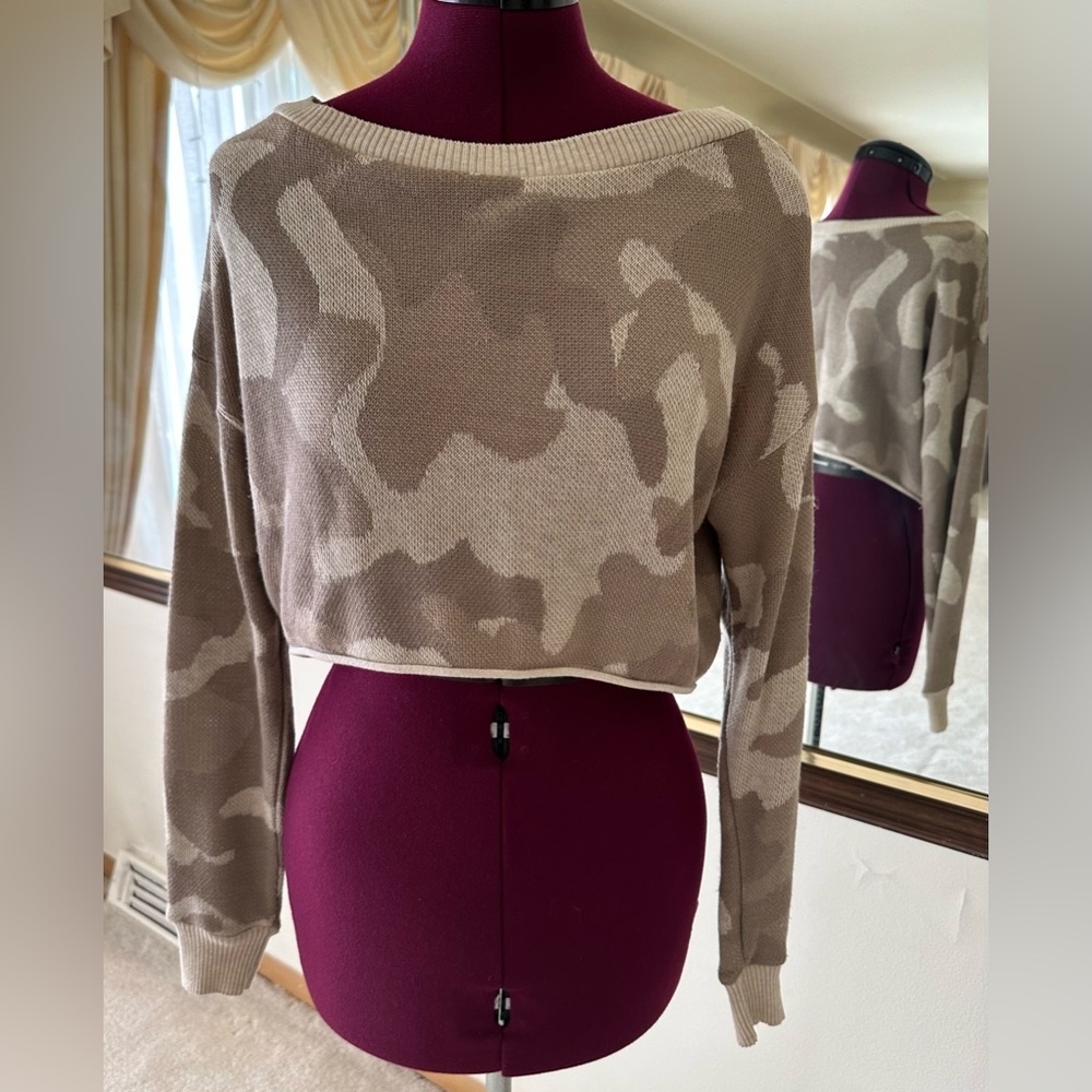 Windsor Camo Cropped Sweater